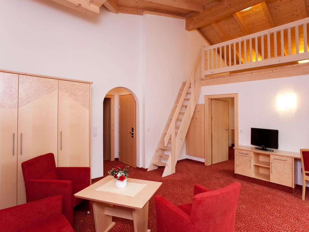 Erlebnishotel Kitzbuehler Horn Oberndorf in Tirol Εξωτερικό φωτογραφία