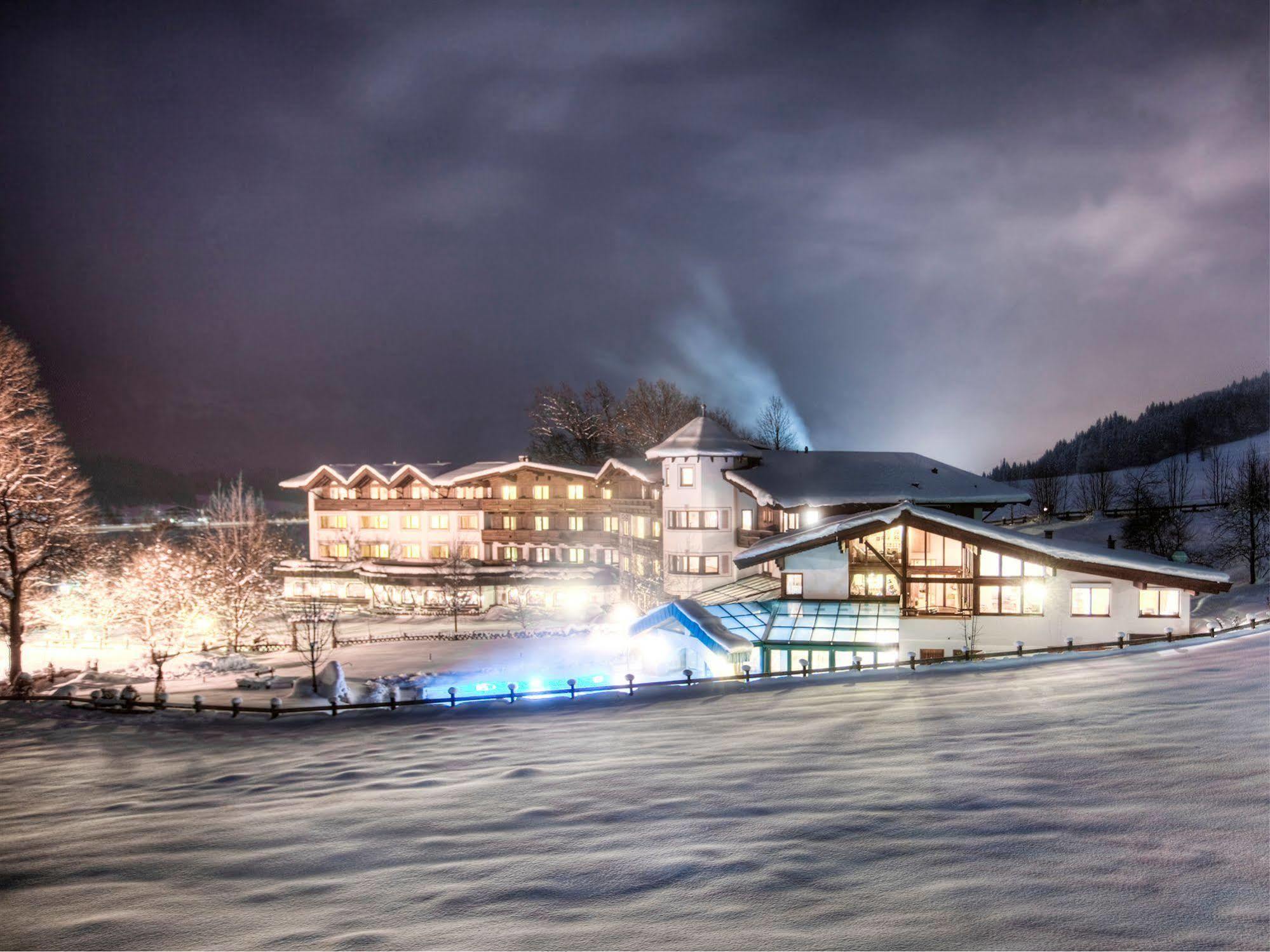 Erlebnishotel Kitzbuehler Horn Oberndorf in Tirol Εξωτερικό φωτογραφία